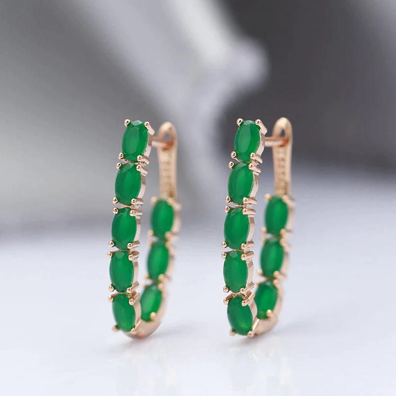 Boucles d'oreilles zircons verts, bijou en plaqué or rose et en zircons naturels