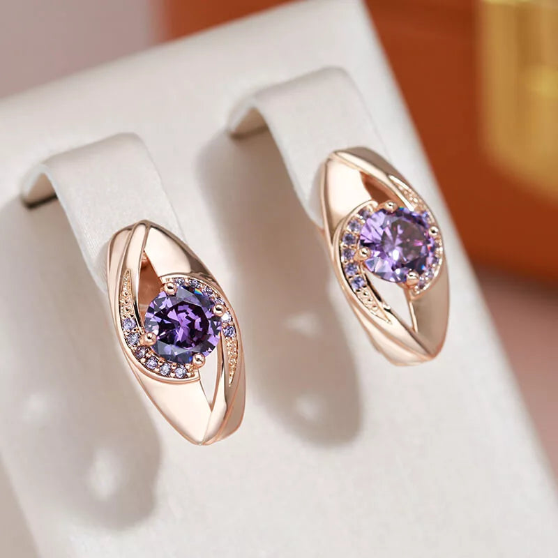 Boucles d'oreilles zircons mauves, bijou en plaqué or rose et en zircons naturels