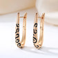 boucles d'oreilles avec un tracé noir