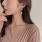 Boucles d'oreilles pendantes perles beige ivoire, bijou plaqué or et en acrylique
