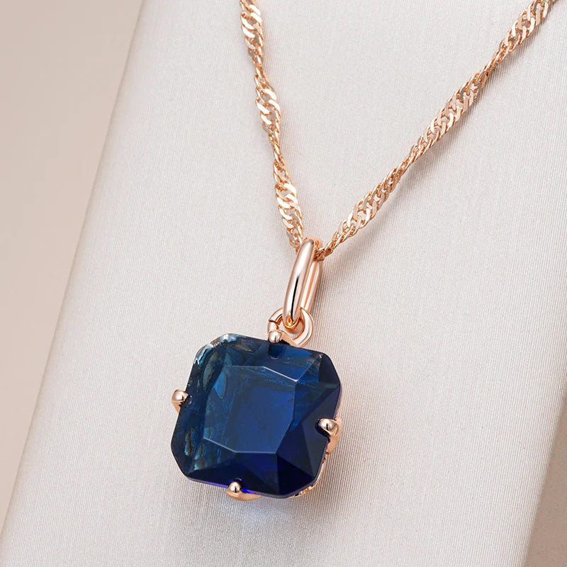 Collier pendentif pierre bleue, bijou en plaqué or rose 585 (14 carats) et en zircon naturel