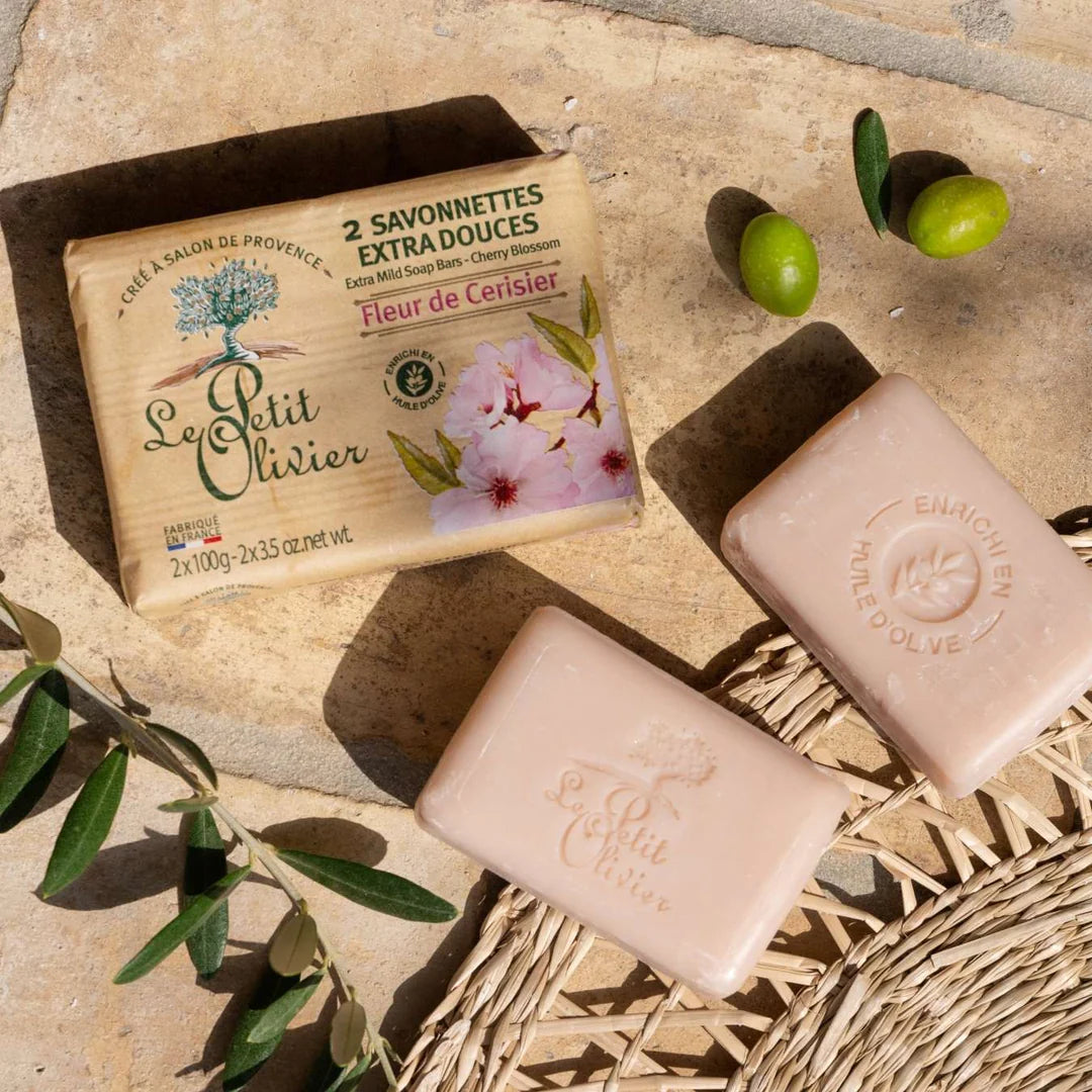 Le Petit Olivier - savon extra doux au parfum de fleur de cerisier (2 x 100 g)
