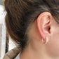 Boucles d'oreilles anneaux incrustés de zircons, bijou en plaqué or rose et en zircons naturels