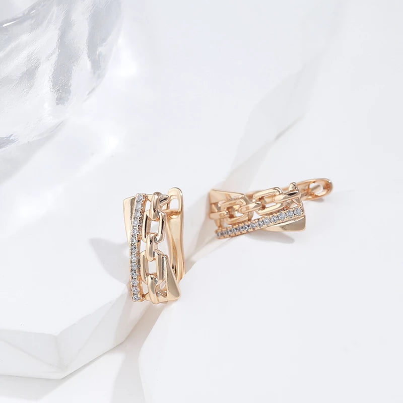 boucles d'oreilles avec maillons et zircons blancs