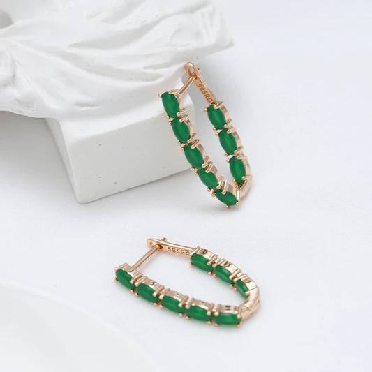 Boucles d'oreilles zircons verts, bijou en plaqué or rose et en zircons naturels