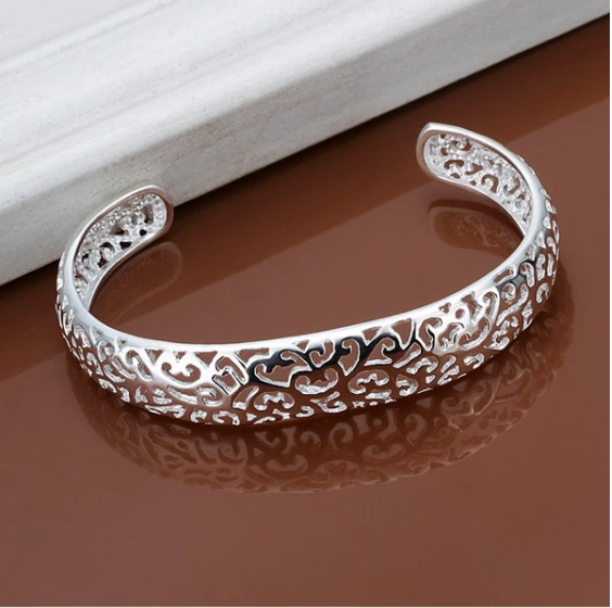 Bracelet jonc arabesques ajourées, bijou plaqué argent